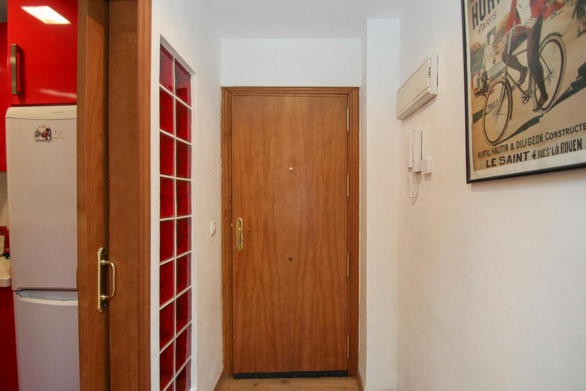 Spacious 2 Bedroom Apt In The Heart Of Triana Séville Extérieur photo