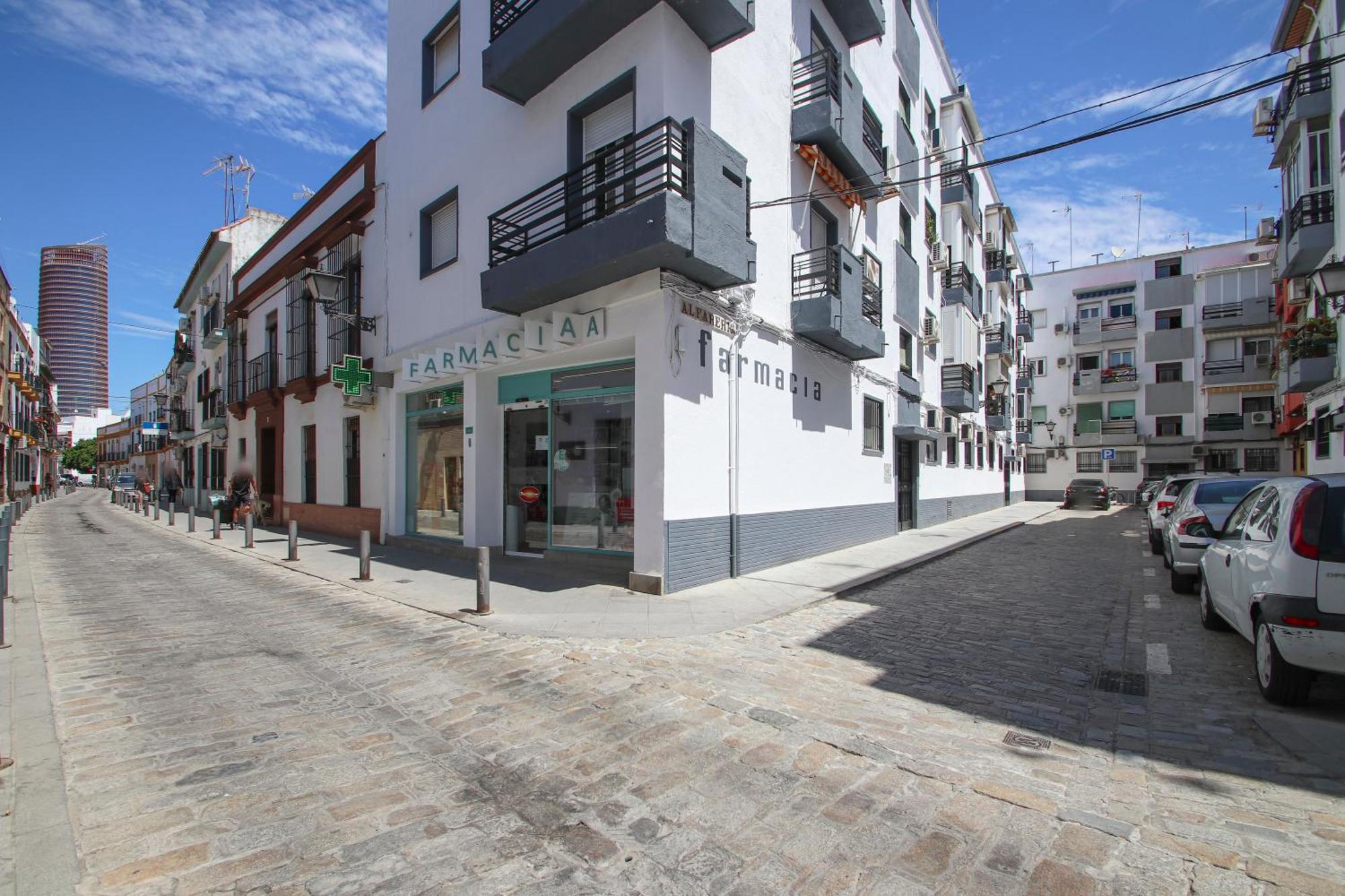Spacious 2 Bedroom Apt In The Heart Of Triana Séville Extérieur photo